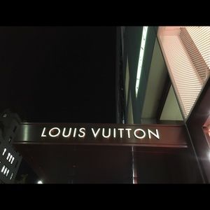 Meet your Posher, Abraham